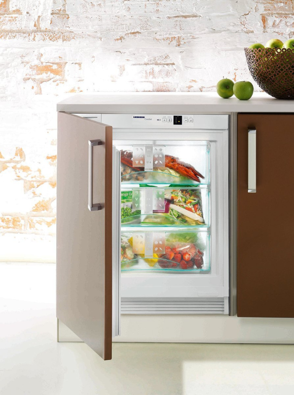 Underbench integrated hot sale fridge
